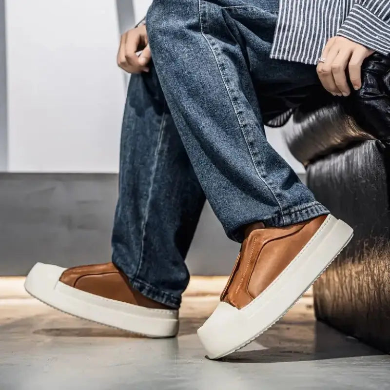 Tênis Slip-On Masculino Casual Plataforma Sola Alta Tratorada Couro Block