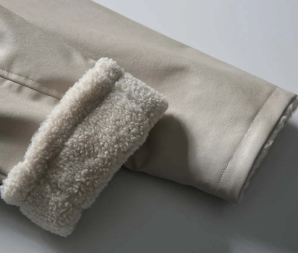 Jaqueta Couro Masculina Forrada com Pelúcia Estilo Aviador